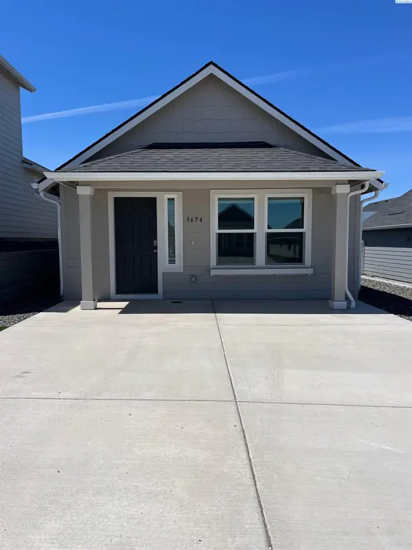 3694 S Penn Place, Kennewick, WA 99338