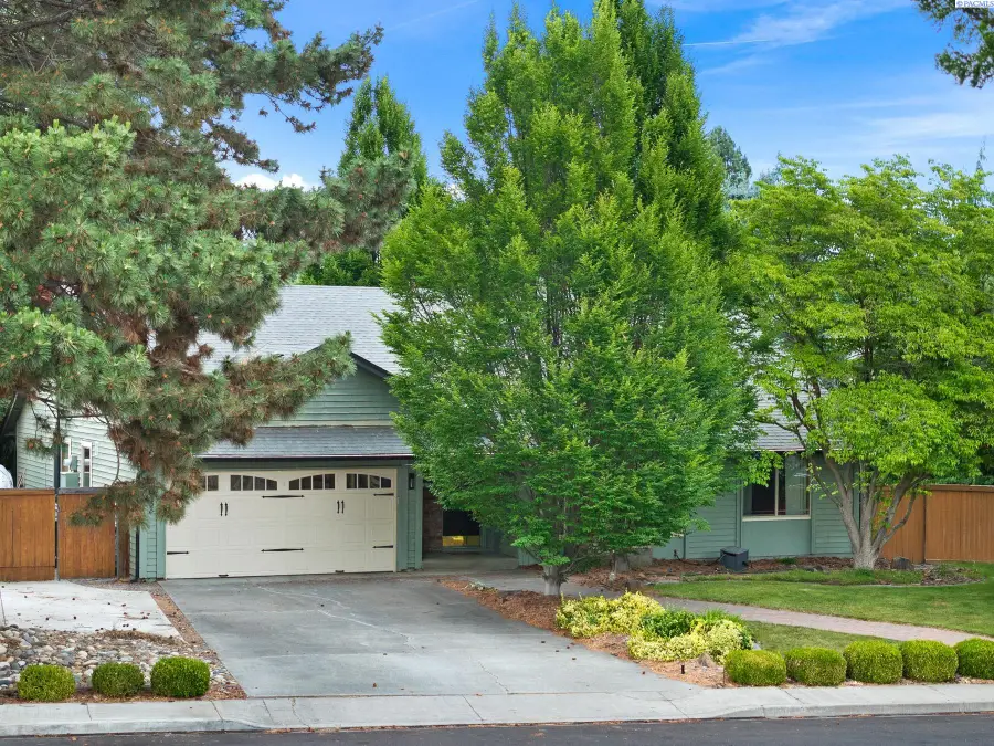 138 N Sherman St, Richland, WA 99354 - #2