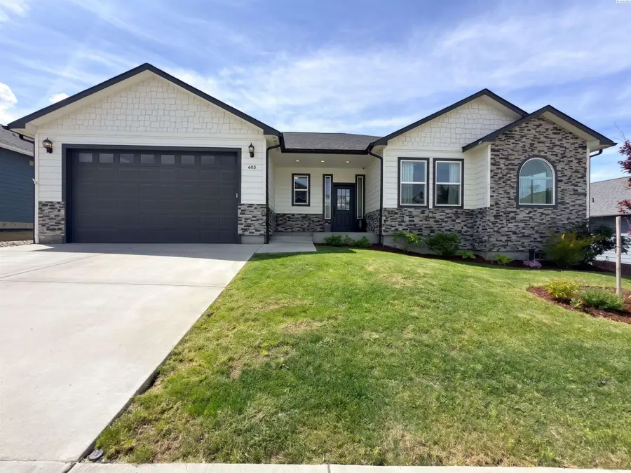 605 SW Umatilla Ct., Pullman, WA 99163 - #2