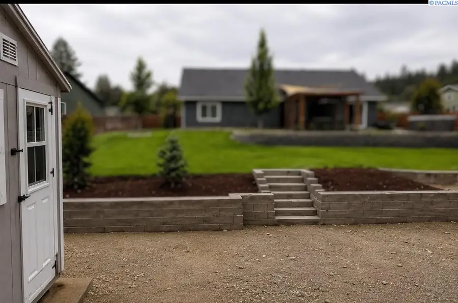 4807 Bragueta Ct, Pasco, WA 99301 - #3