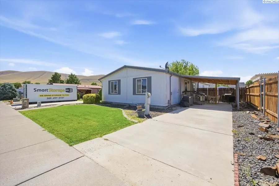 411 Birch Ct, Benton City, WA 99320 - #3