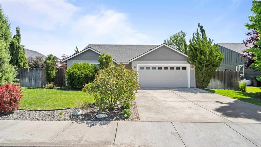 6282 Teak Ln., West Richland, WA 99352 - #2