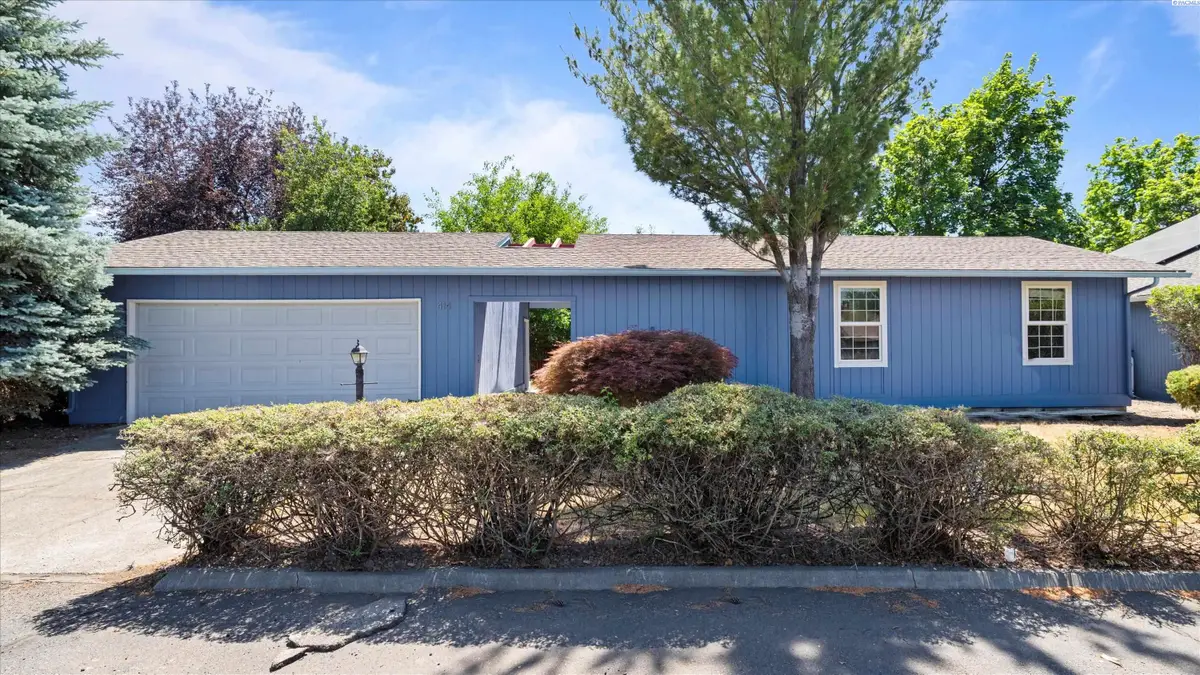 414 Sailfish Ct., Richland, WA 99354 - #1