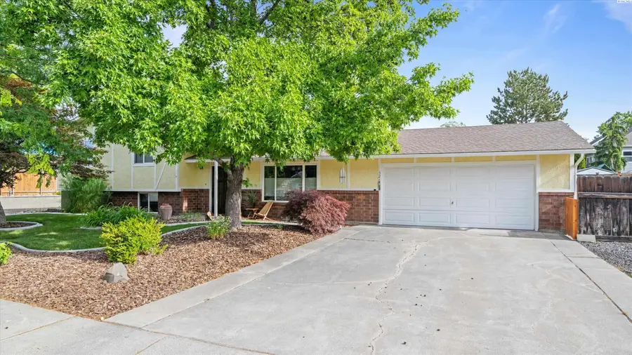 326 Scot Street, Richland, WA 99352 - #3