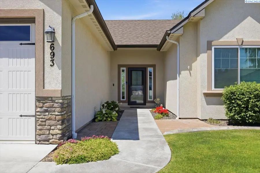 693 Tanglewood Drive, Richland, WA 99352 - #3