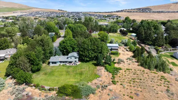 505 S Agua Mansa Ct, Kennewick, WA 99338