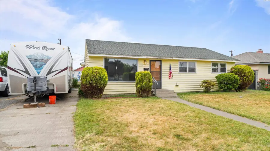 1712 N 16th Ave, Pasco, WA 99301 - #3