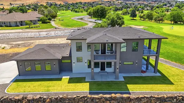 2931 W 36th Ave, Kennewick, WA 99337