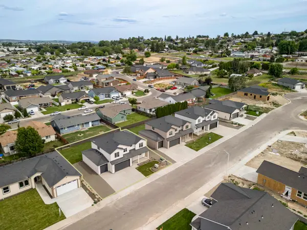 308 Victoria Street, Sunnyside, WA 98944