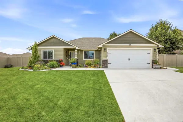 3083 Wild Canyon Way, Richland, WA 99354