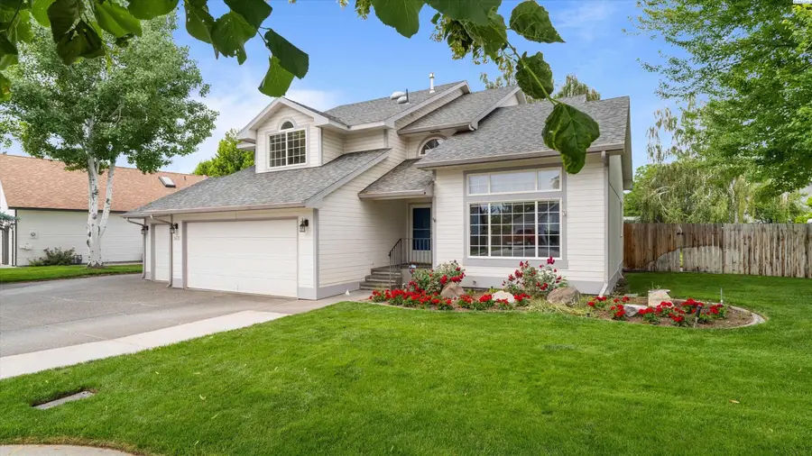1611 Alamosa Ave, Richland, WA 99352 - #3