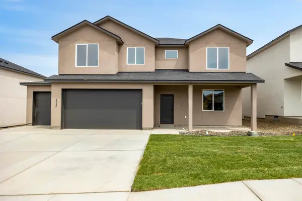 312 Victoria Street, Sunnyside, WA 98944