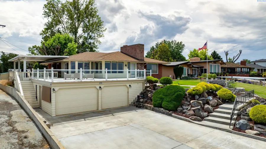 2003 W Canal Dr, Kennewick, WA 99336 - #2