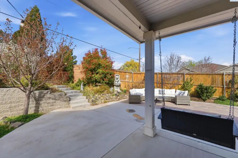 4304 S Dennis Ct, Kennewick, WA 99337 - #3