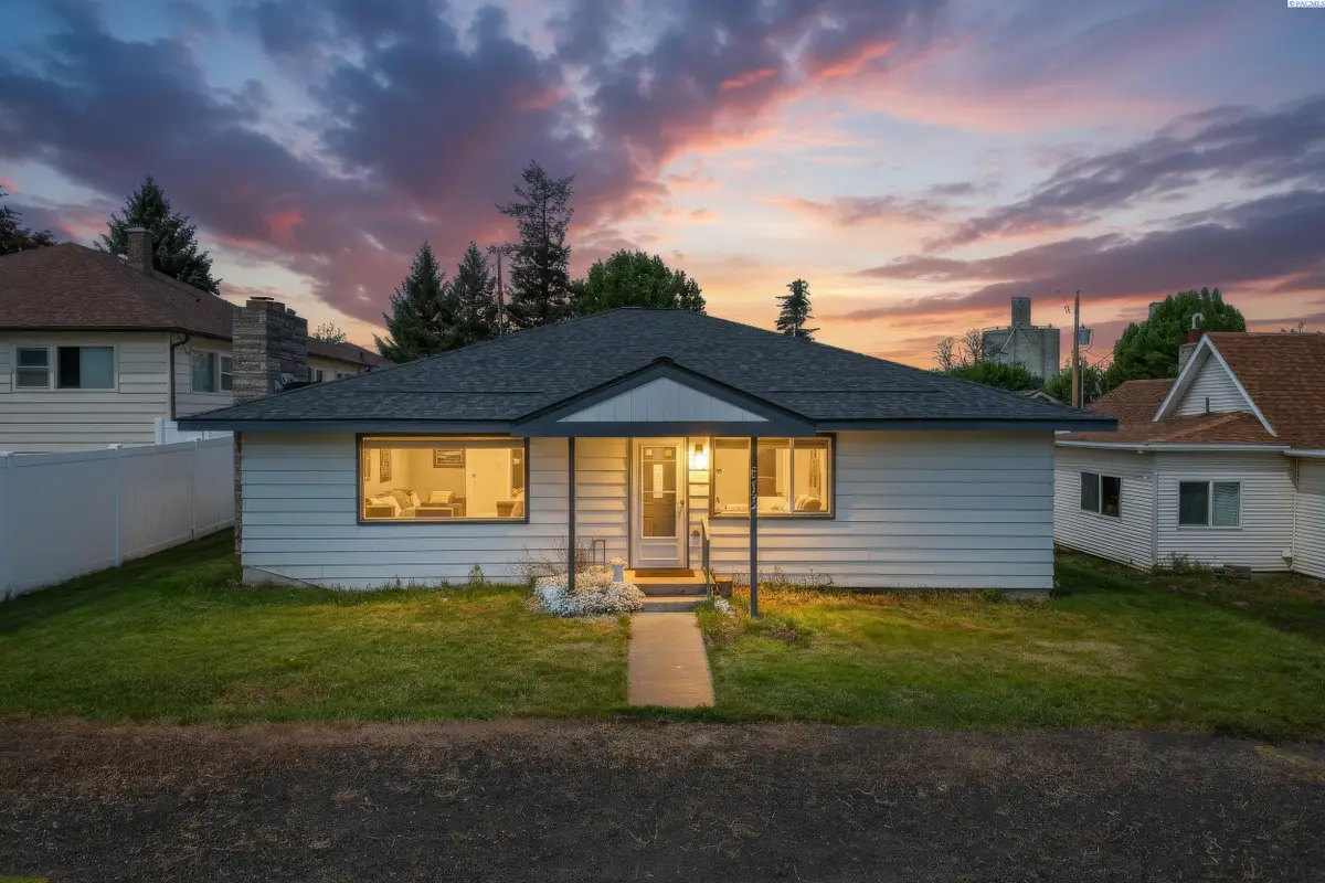 309 S Coal Creek Rd, Harrington, WA 99134 - #1