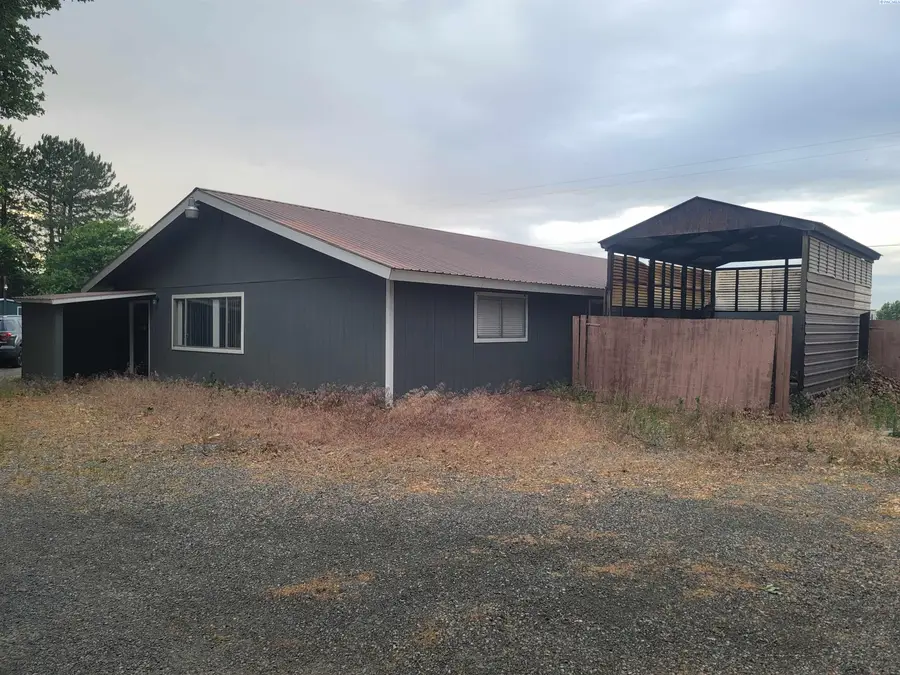 24524 S Oak Street, Kennewick, WA 99337 - #2