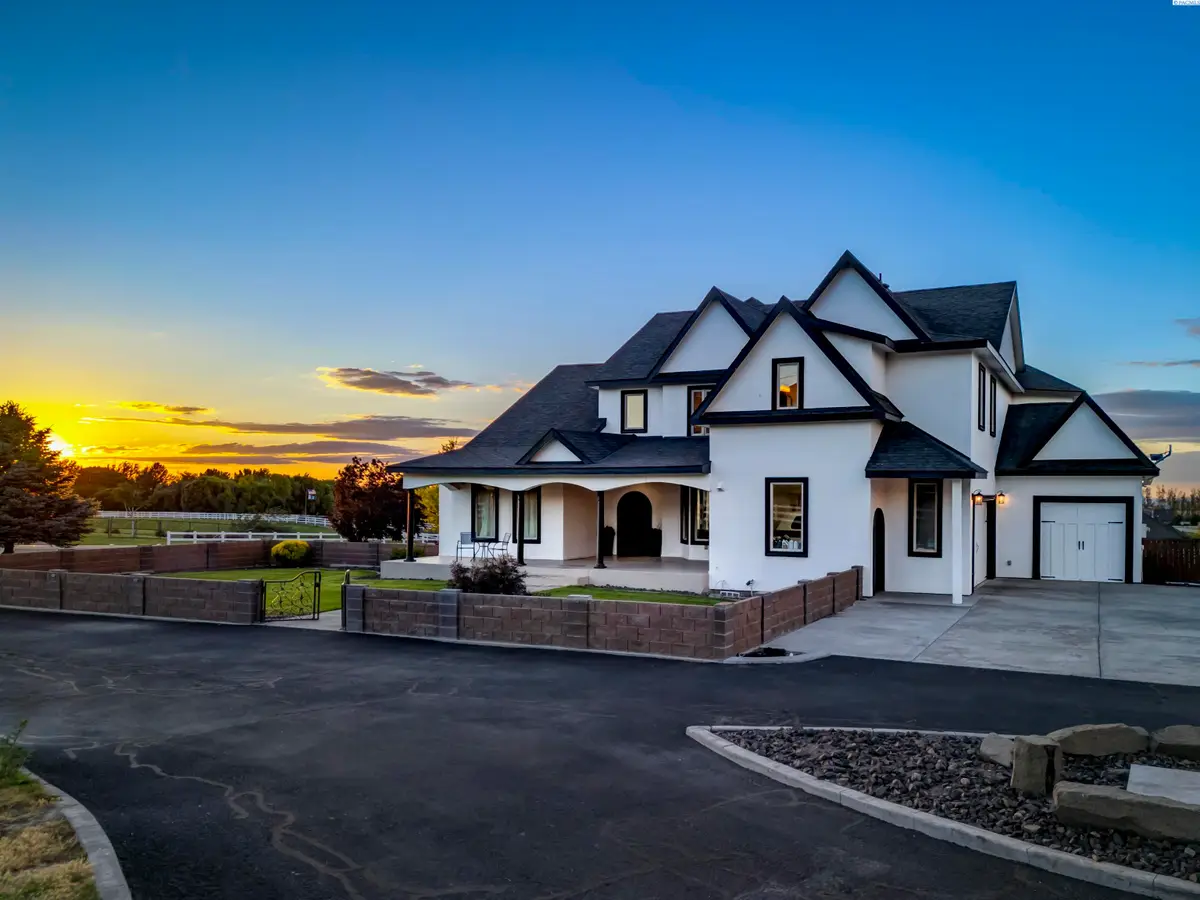 37503 S Hawks Tree Pr Se, Kennewick, WA 99337 - #1