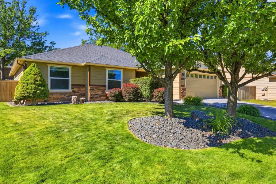 5805 W 23rd Avenue, Kennewick, WA 99338 - #3