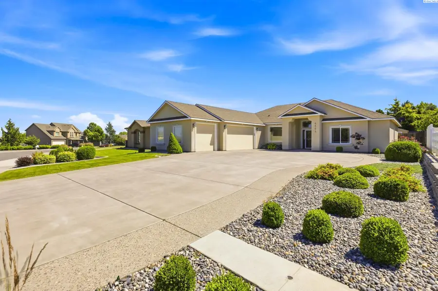 4305 Norma Loop, West Richland, WA 99353 - #3