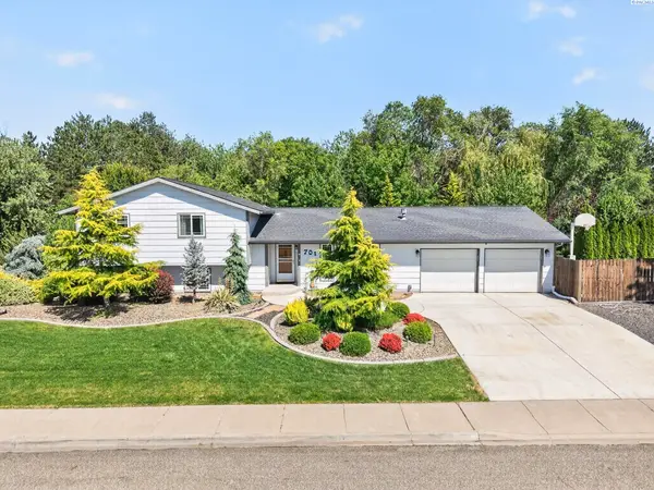 701 S Penn St, Kennewick, WA 99336