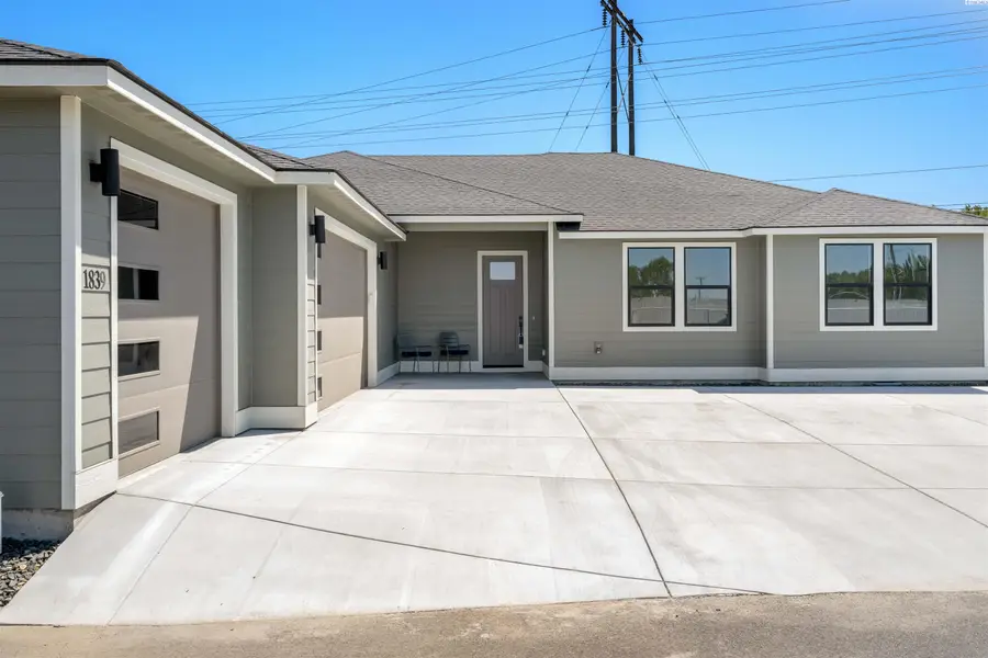 1839 S Union St., Kennewick, WA 99338-0000 - #2