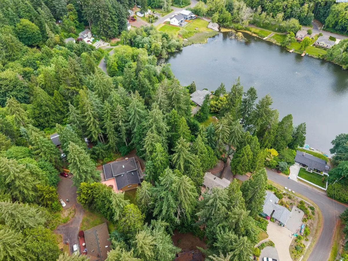 8220 NW 71st Ct, Gig Harbor, WA 98335 - #1