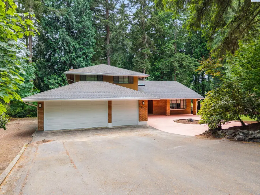8220 NW 71st Ct, Gig Harbor, WA 98335 - #3