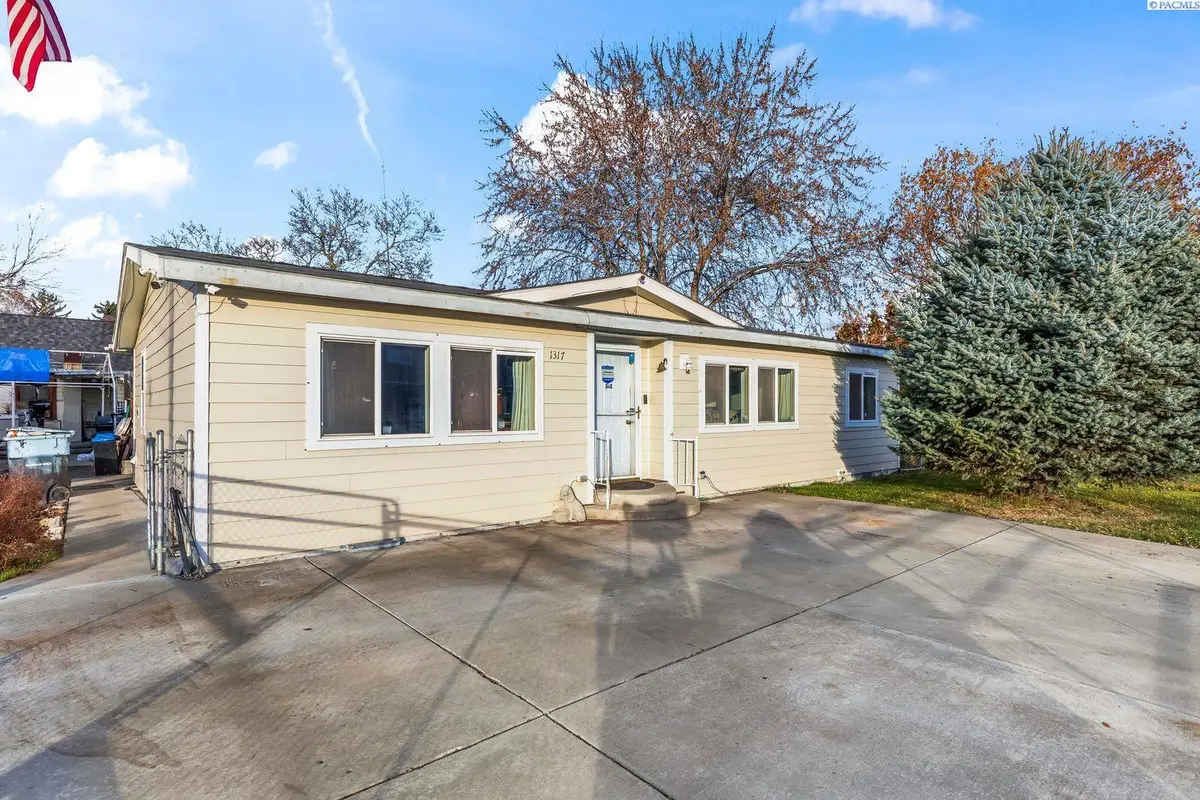 1319 Folsom Avenue, Yakima, WA  - #1