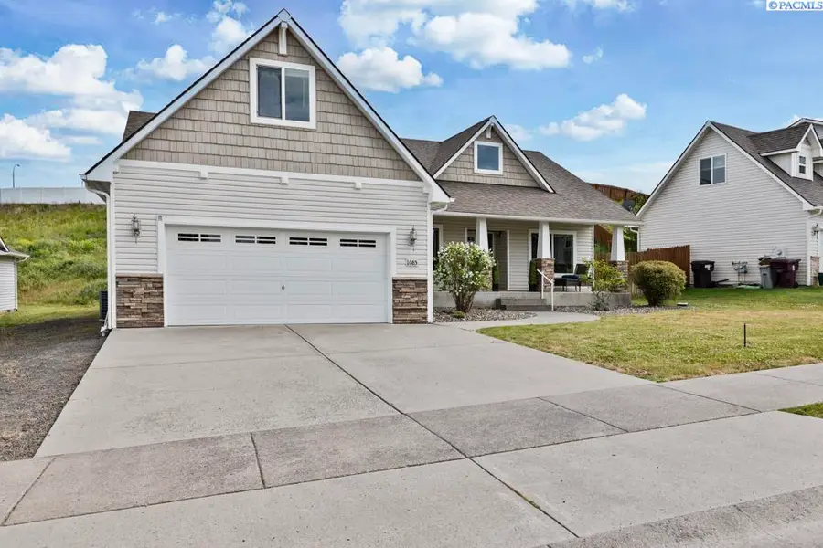 1085 SW Latour Peak St, Pullman, WA 99163 - #2