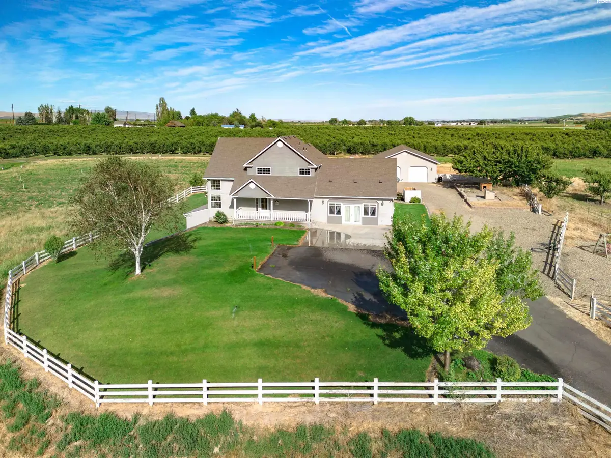 16436 Yakima Valley Hwy, Granger, WA 98932 - #1