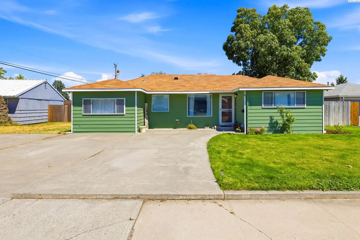 322 N Zillah, Kennewick, WA 99336 - #1
