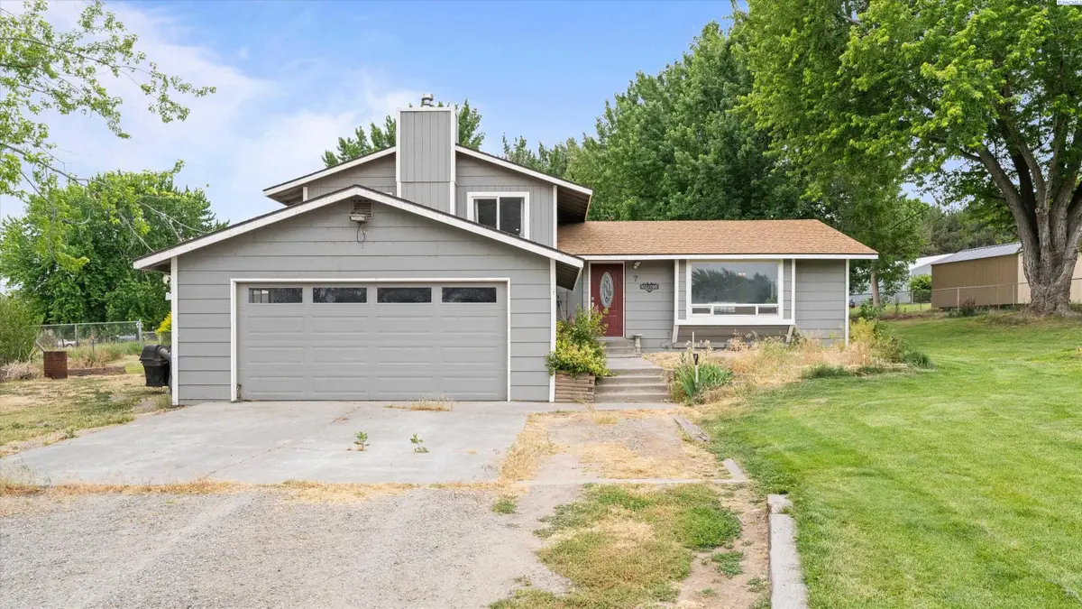 7 W Wagon Wheel Pr Nw, Benton City, WA 99320 - #1
