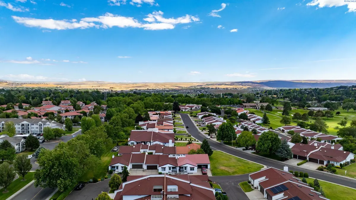 511 Barber Ct, Richland, WA 99352 - #1