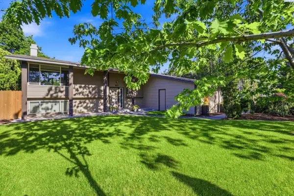 511 S Taft St, Kennewick, WA 99336