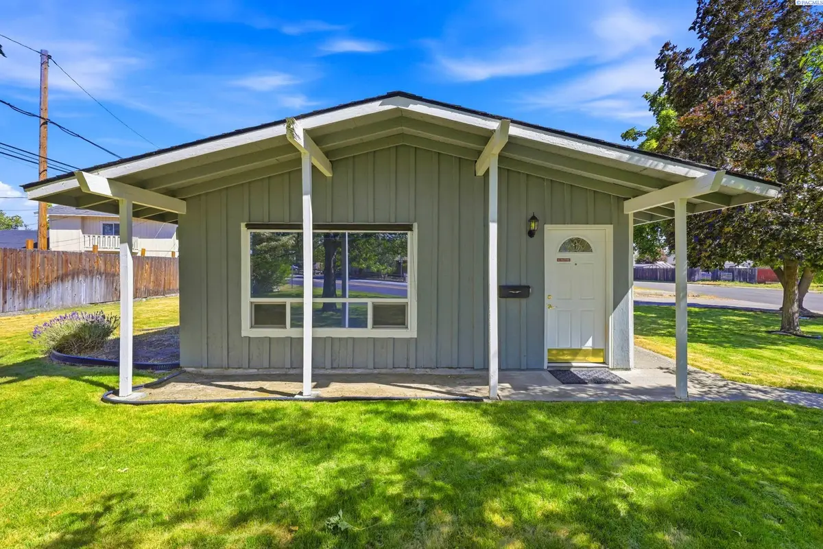 394 Wright Ave, Richland, WA 99352 - #1