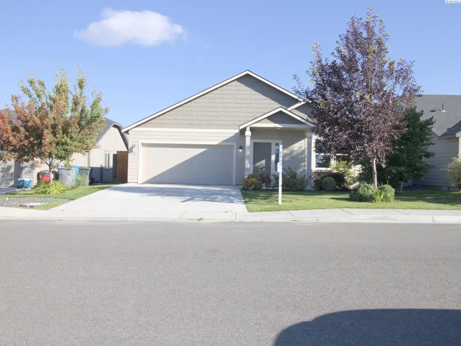 565 Marysville Way, Richland, WA 99352 - #2