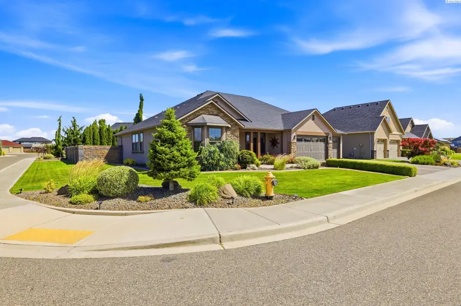 6678 Whitestone St, West Richland, WA 99353 - #2