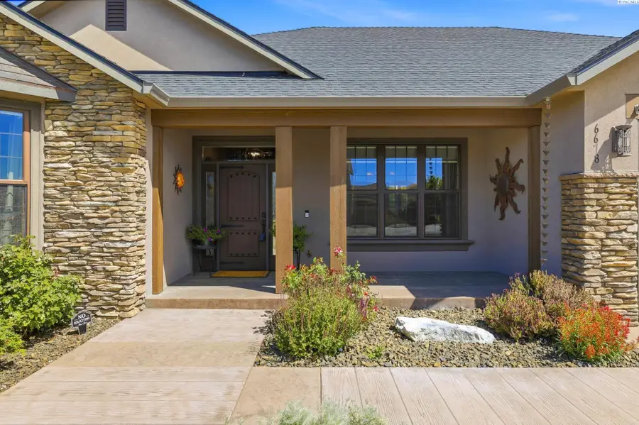 6678 Whitestone St, West Richland, WA 99353 - #3