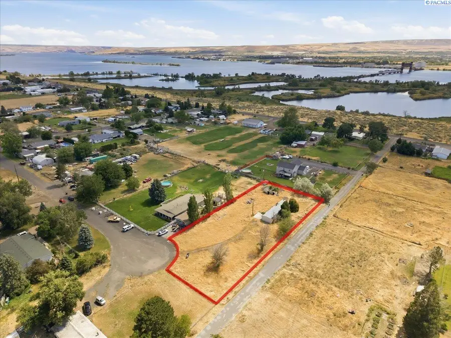 131 Off Place, Burbank, WA 99323 - #3