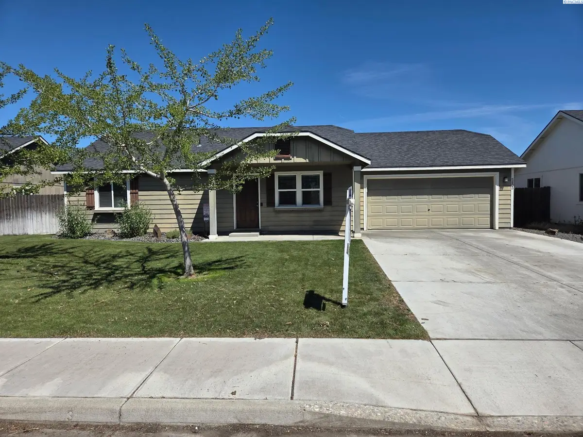 5803 Maryhill Ln, Pasco, WA 99301 - #1
