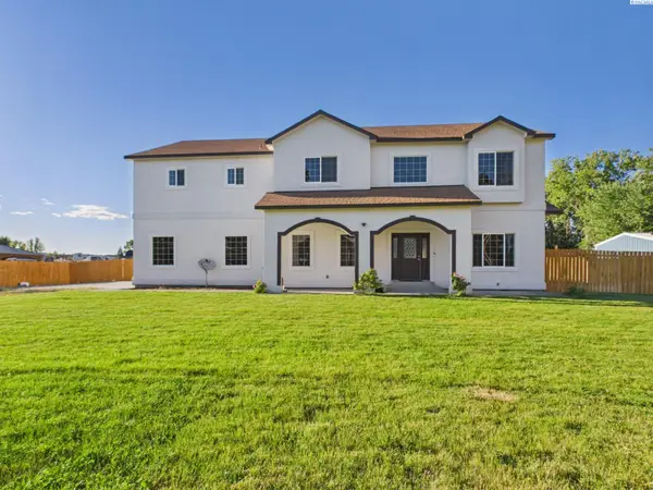 4607 W Livingston Rd, Pasco, WA 99301