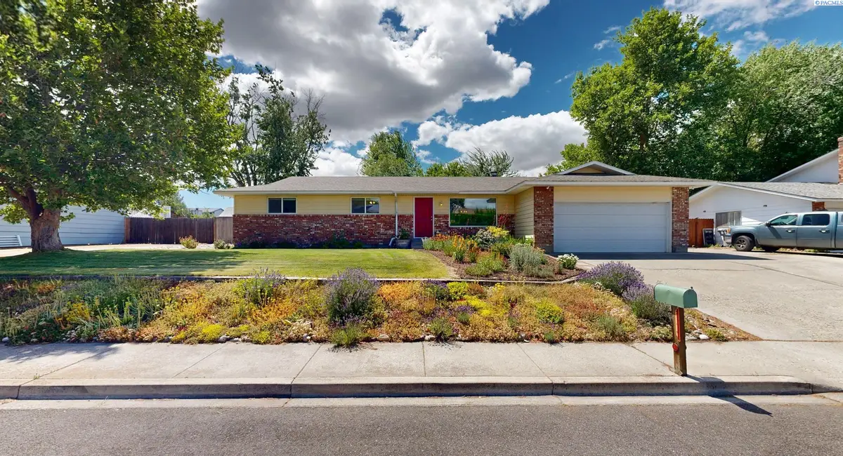 413 Spengler Street, Richland, WA 99354 - #1