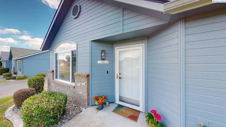 2515 W Grand Ronde Ave #a, Kennewick, WA 99336 - #3