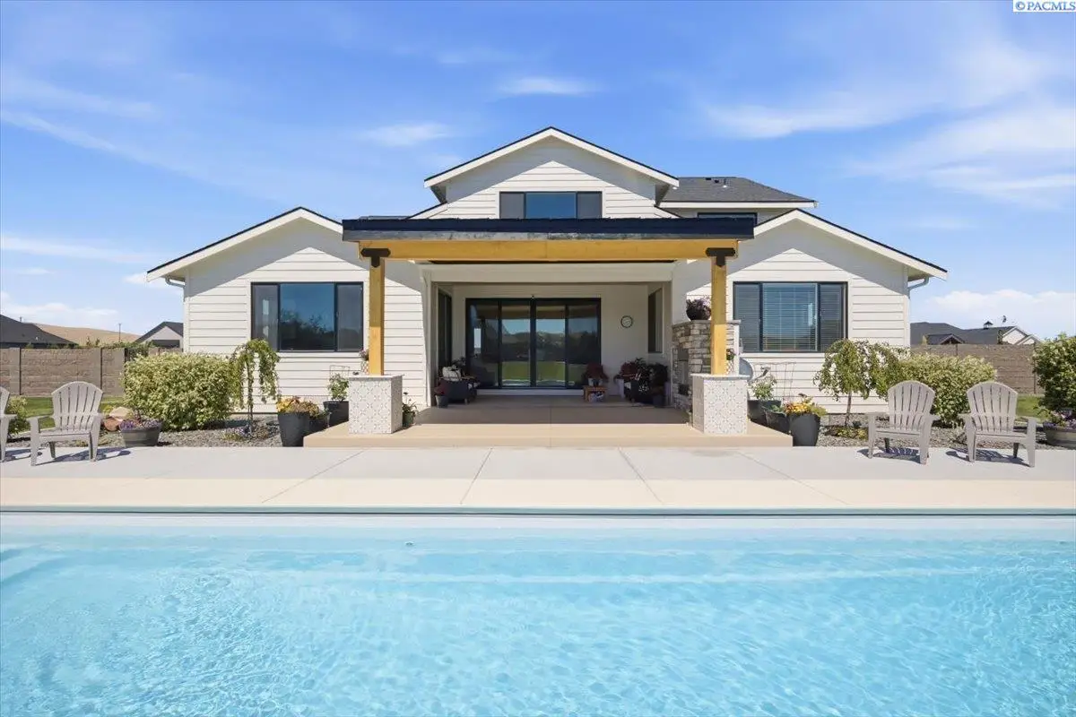 87729 E Calico Rd, Kennewick, WA 99338 - #1