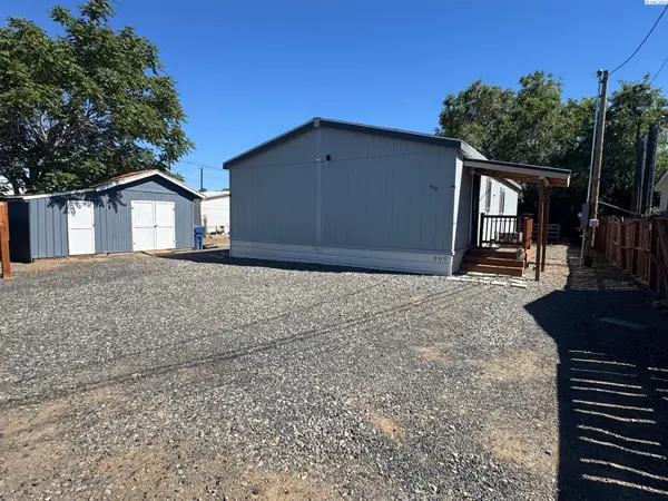 2700 Fruitvale Blvd #60, Yakima, WA 98902
