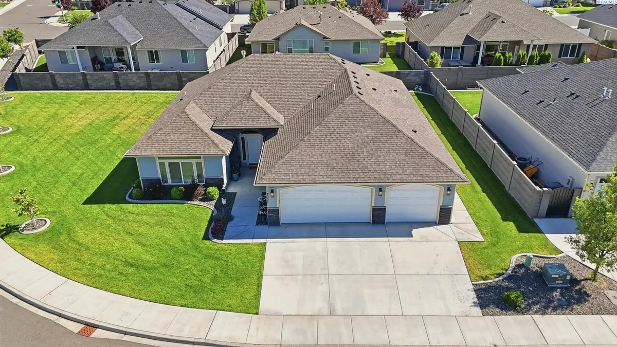 7007 W 28th, Kennewick, WA 99336 - #1