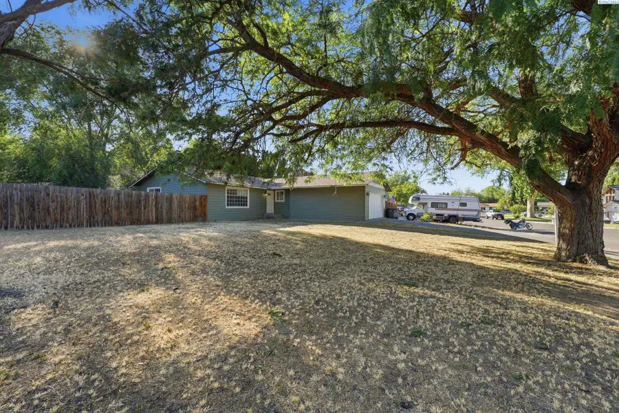 1624 S Hartford Pl, Kennewick, WA 99337 - #3