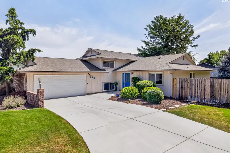 712 N Reed Place, Kennewick, WA 99336 - #2