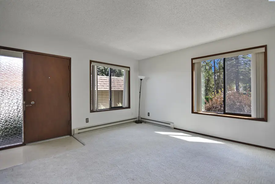 600 SW Crestview, Pullman, WA 99163 - #3