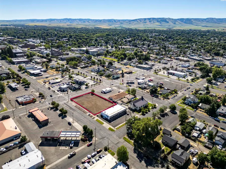 703-713 W Main, Walla Walla, WA 99632-3004 - #2
